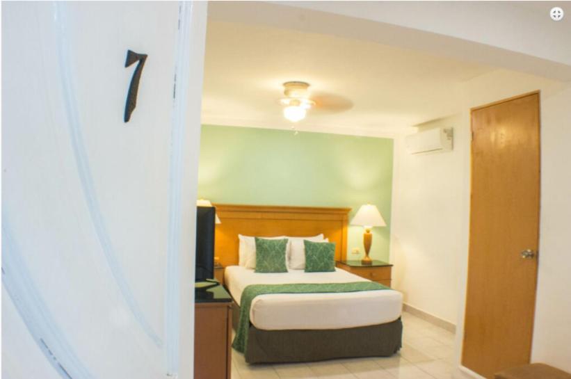Hotel Central Station تولوم المظهر الخارجي الصورة