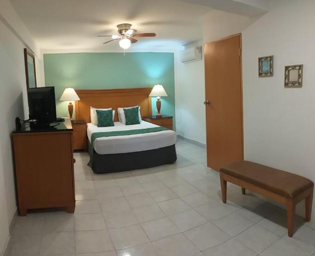 Hotel Central Station تولوم المظهر الخارجي الصورة